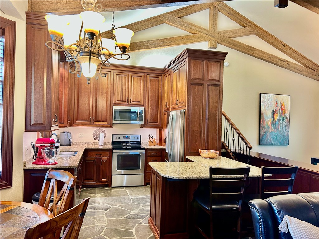 NORTHRIDGE PH III - Residential