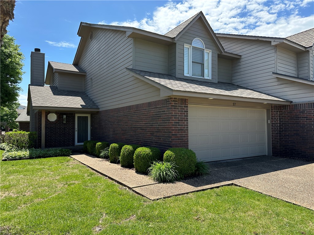 Pinnacle Town Homes Rogers - Residential