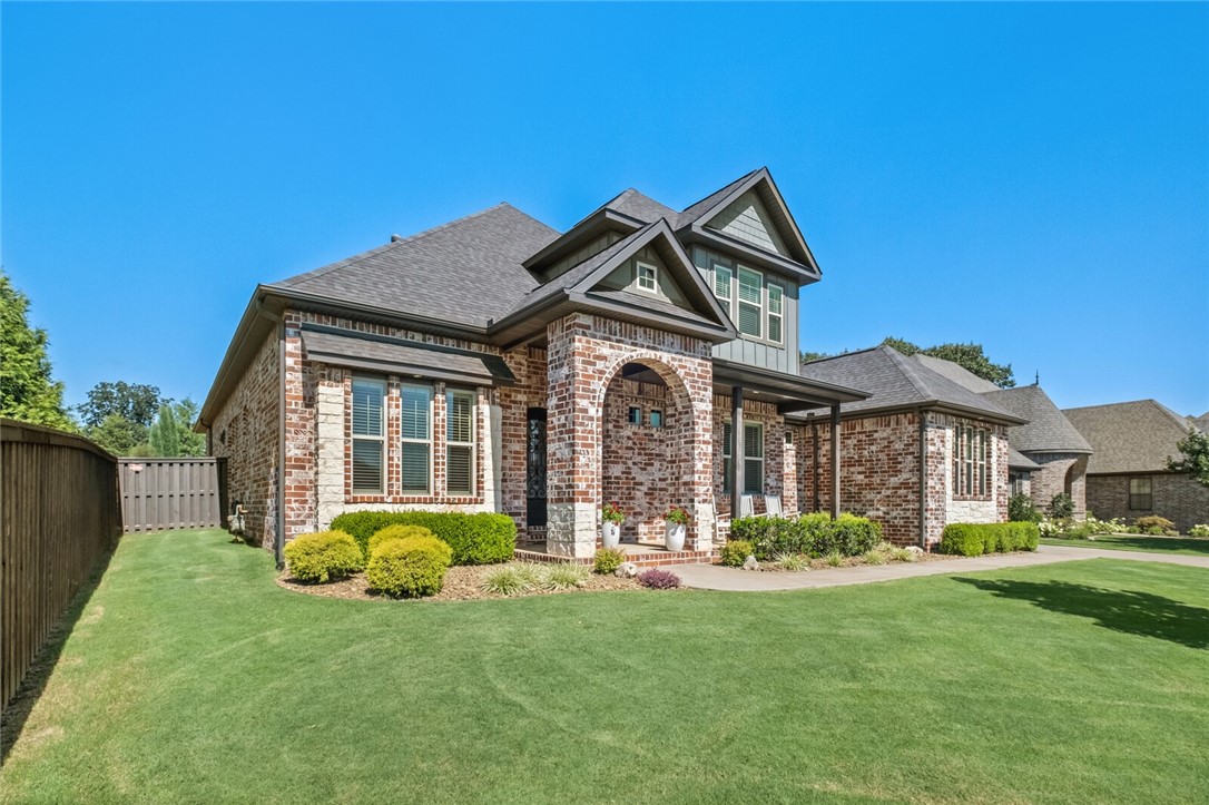 Oak Tree Centerton - Residential
