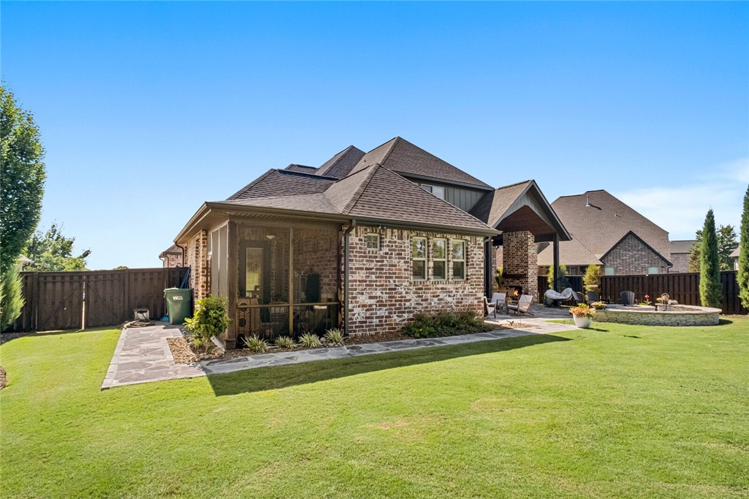 Oak Tree Centerton - Residential