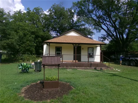 MLS: 1304252