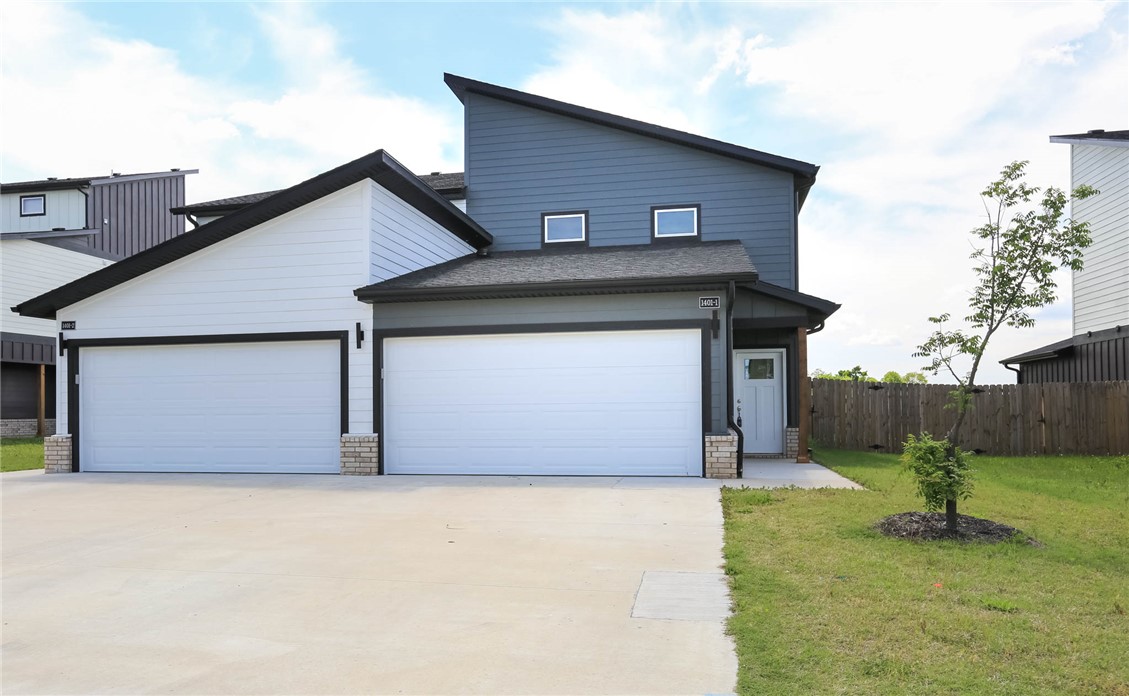 Photo 1 of 24 — 1401 Poigai 1, Bentonville, AR 72713