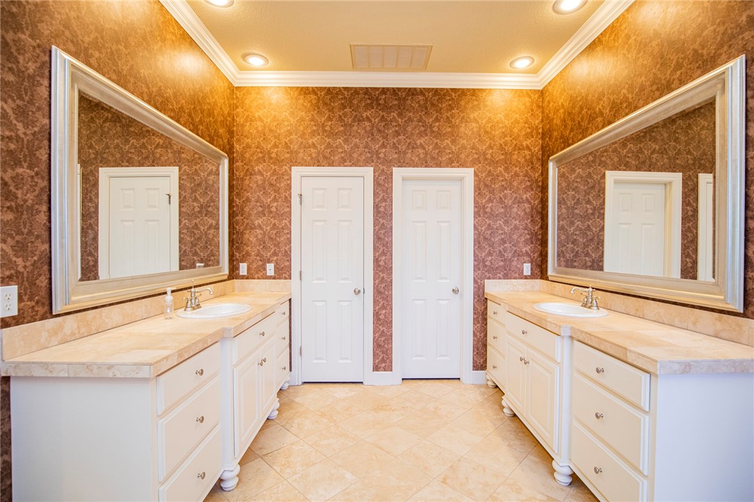 Pinnacle Sub Ph 1, The Rogers - Residential