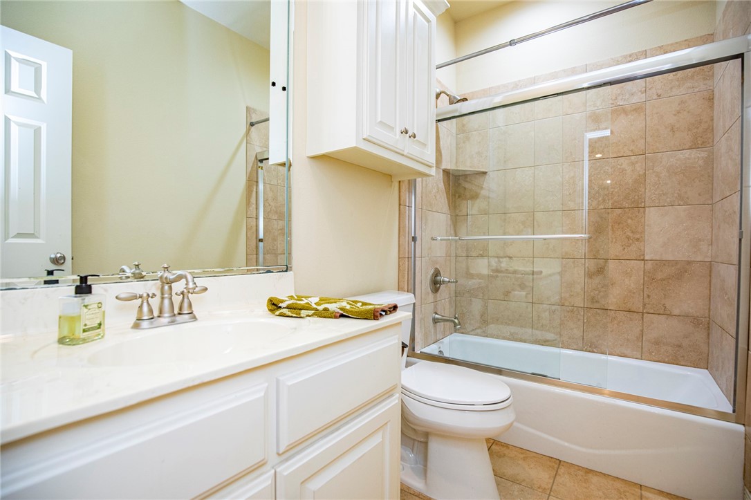 Pinnacle Sub Ph 1, The Rogers - Residential