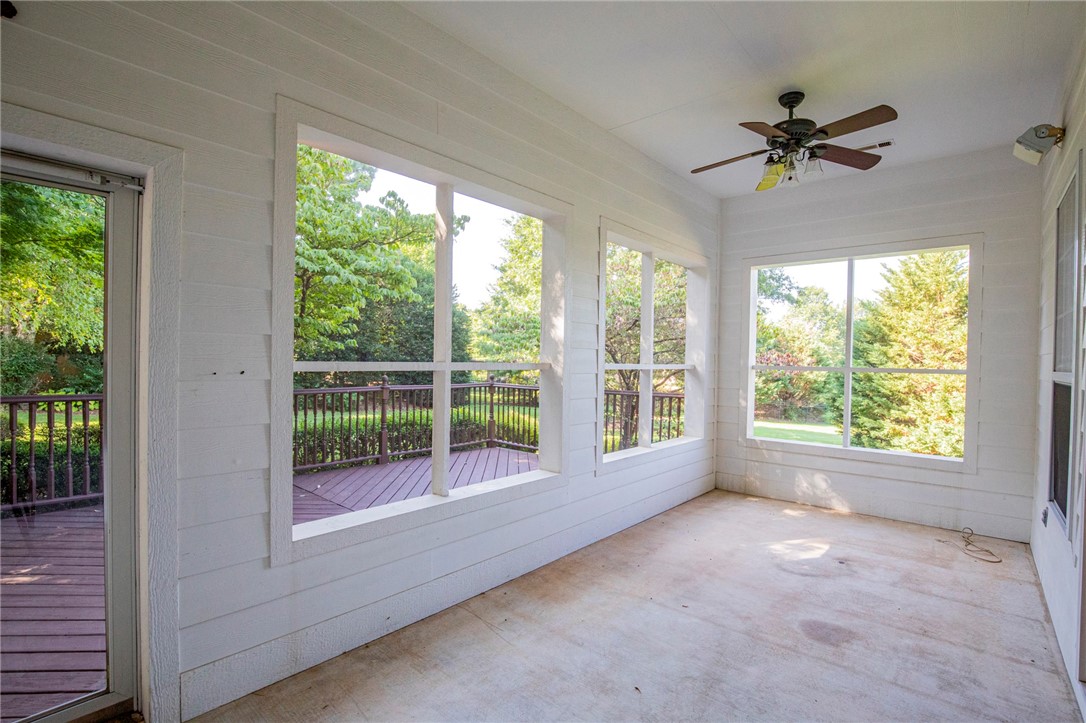 Pinnacle Sub Ph 1, The Rogers - Residential