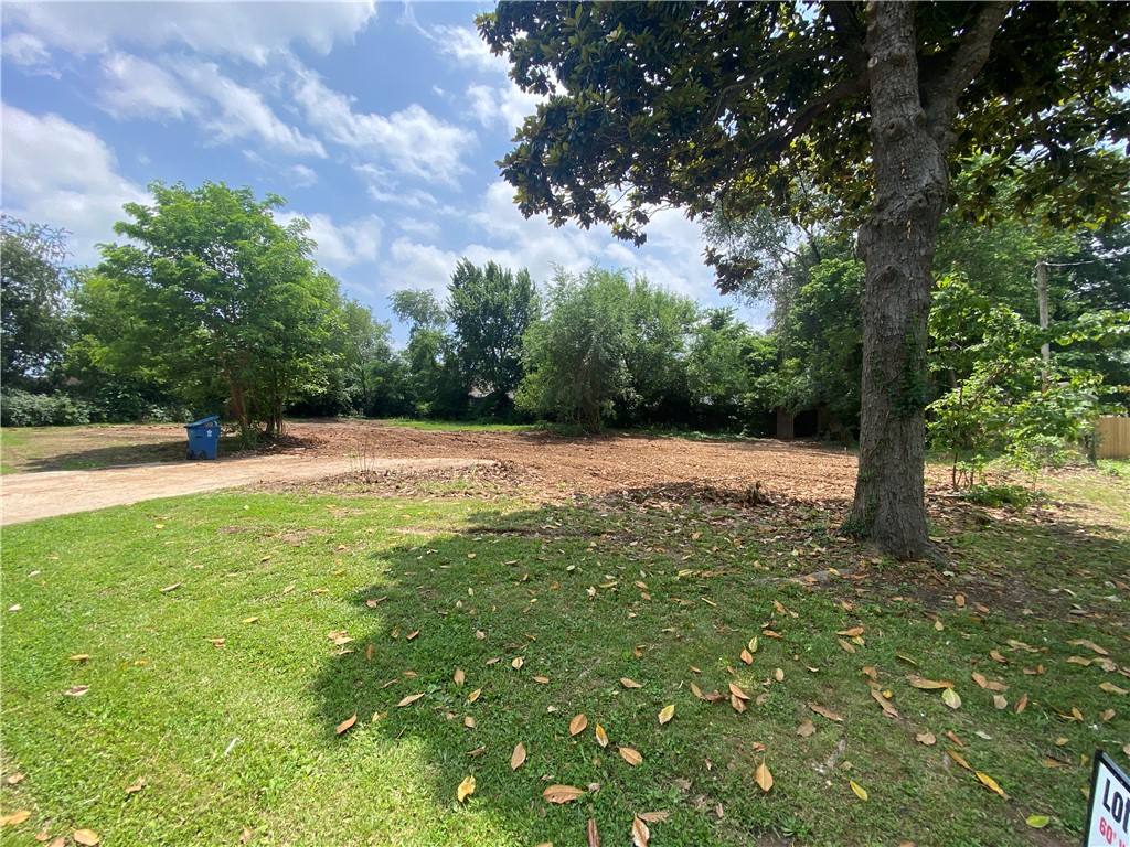 Amazing Bentonville lot location to build your future home! Level, cleared lots ready to build on (.165 acres). Lot dimensions = 60' wide x 120' deep. Public water & sewer at the street. Choose your own builder. Close to the trails, WMHQ, DGTC and all things Bentonville! Three separate lots for sale.