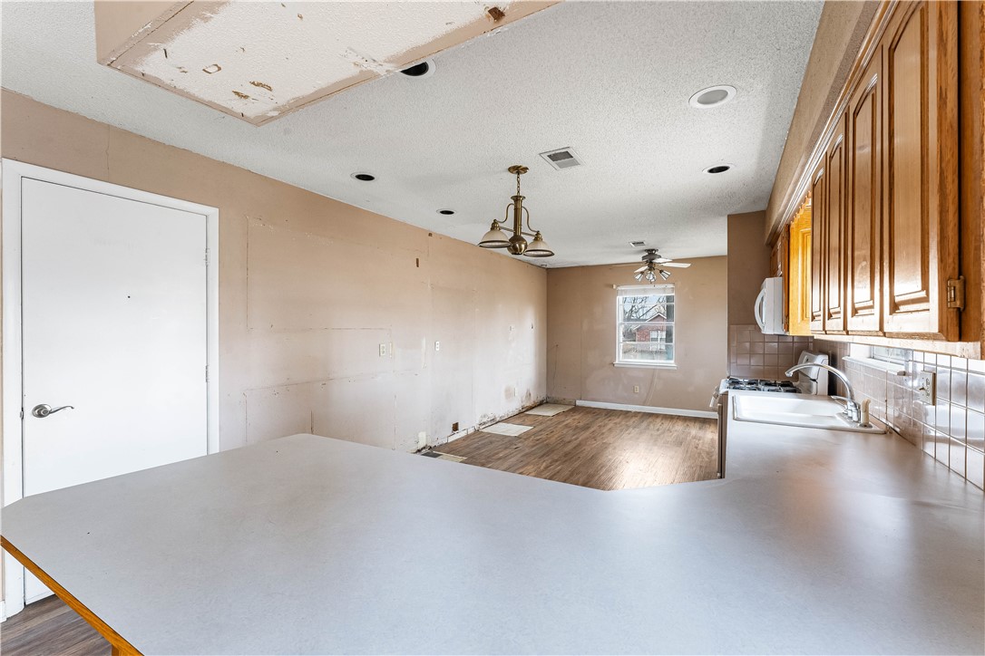 Rolling Hills Sub Bentonville - Residential
