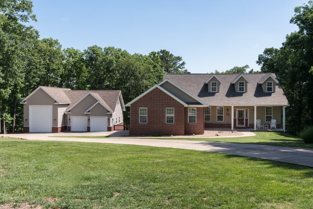 Point At Falls Hollow, The Rurban - Residential