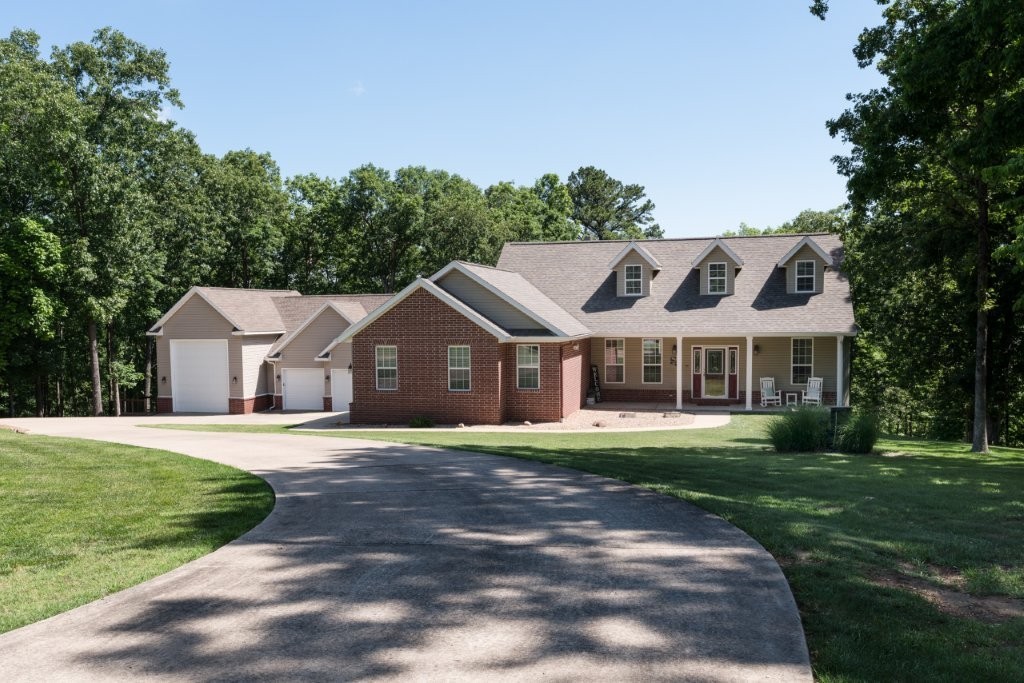 Point At Falls Hollow, The Rurban - Residential