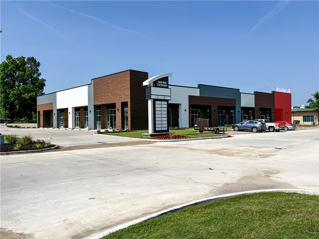 Har-Ber Crossing Plaza - Commercial Lease