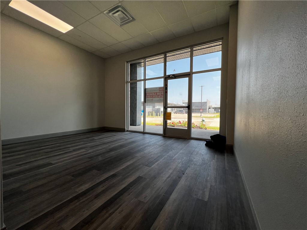 Har-Ber Crossing Plaza - Commercial Lease