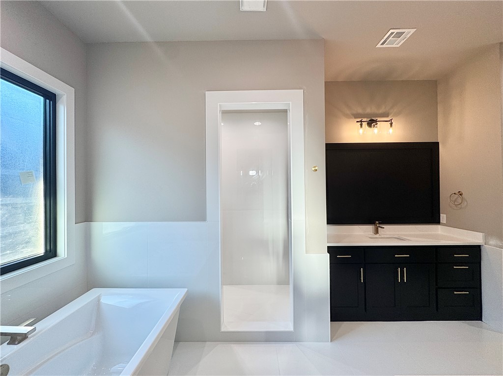 Aurora Heartbeat - Residential