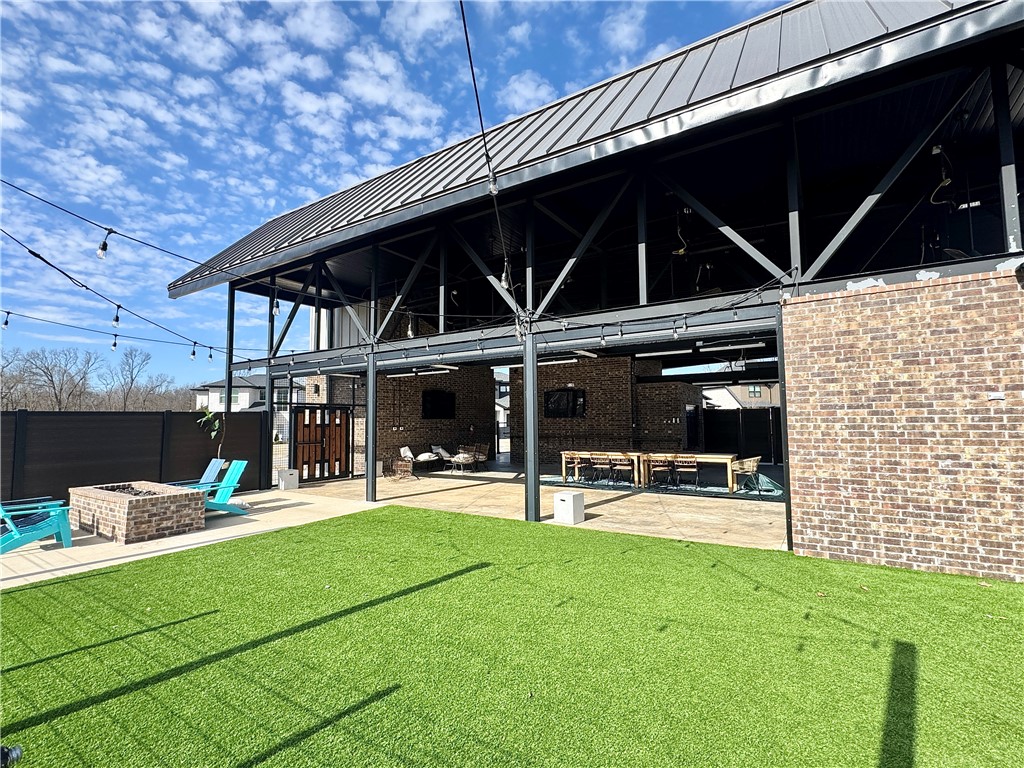 Aurora Heartbeat - Residential