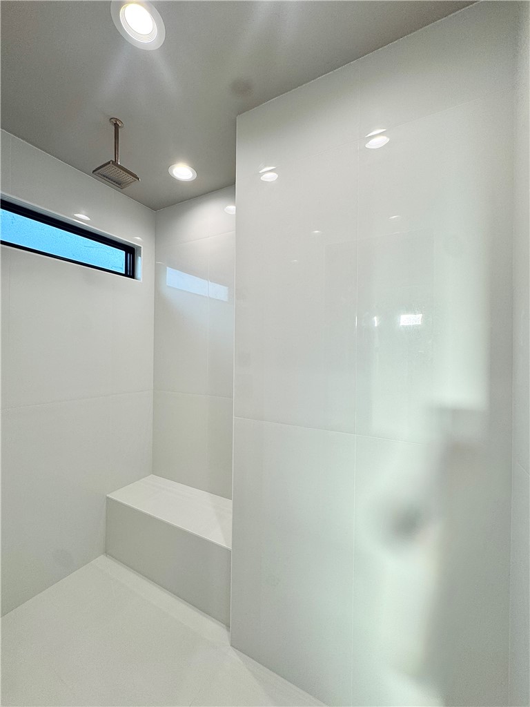 Aurora Heartbeat - Residential