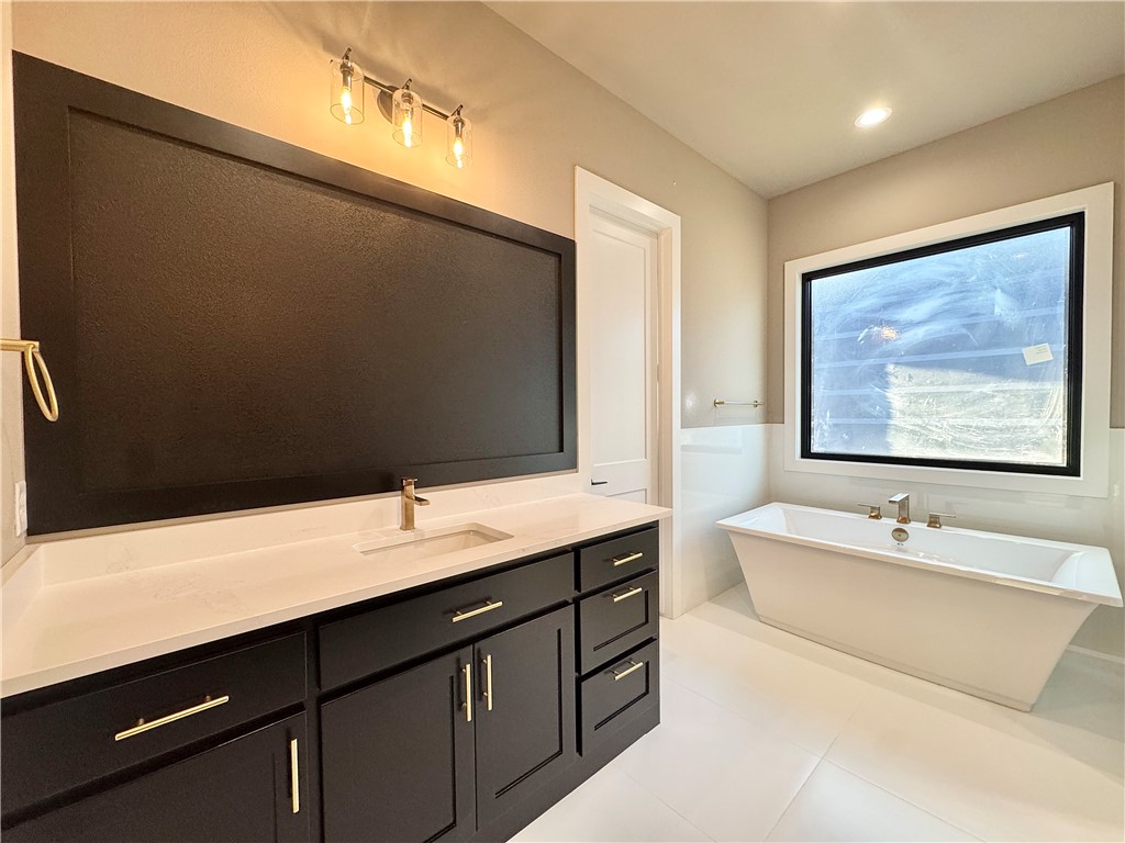 Aurora Heartbeat - Residential