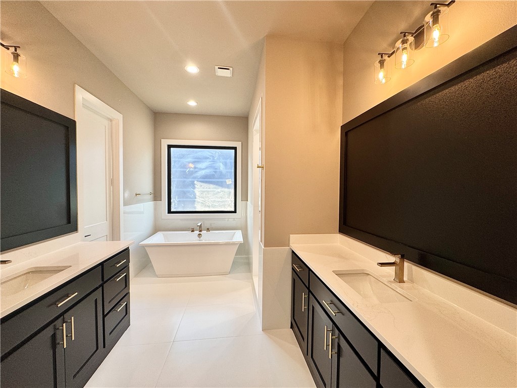 Aurora Heartbeat - Residential