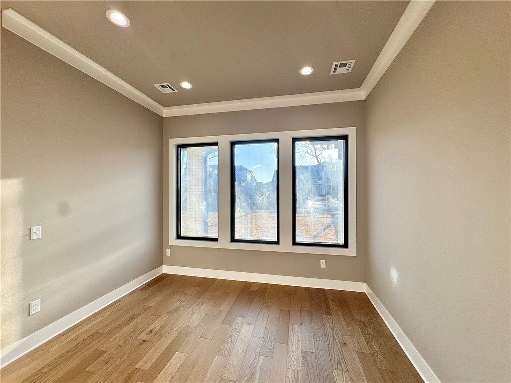 Aurora Heartbeat - Residential