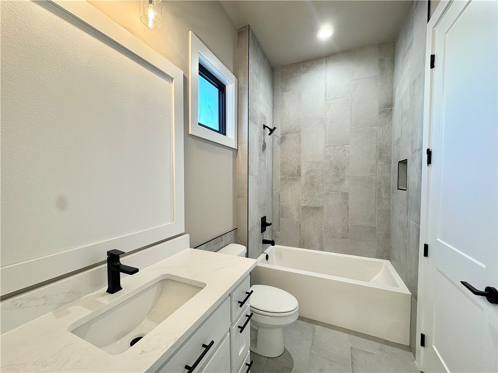 Aurora Heartbeat - Residential