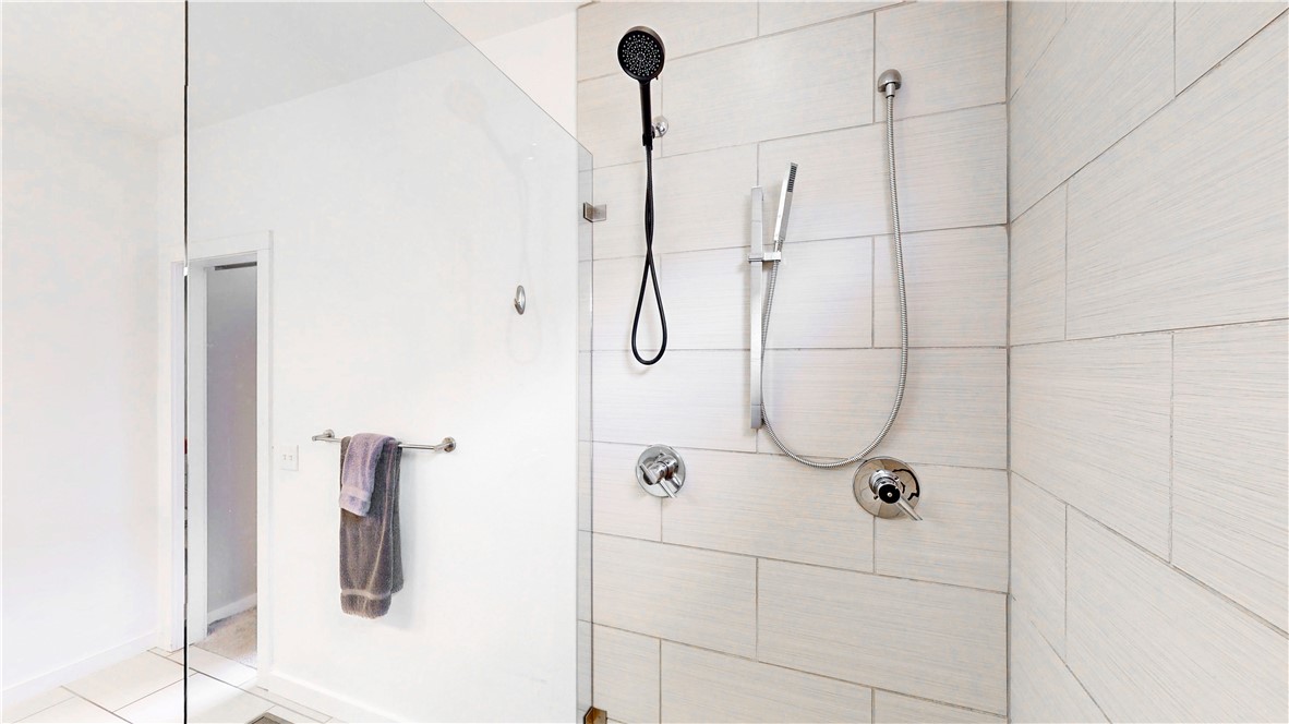 Jennings Add - Residential Lease