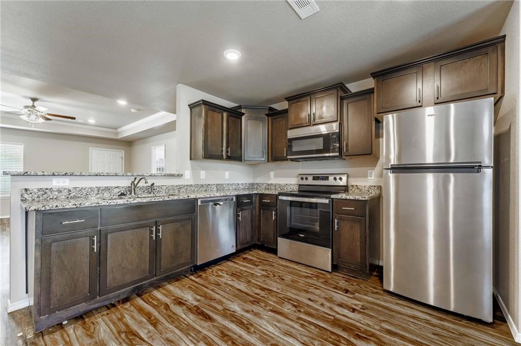 Sunset Ridge Sub Ph 2B & Ph 4 Gentry - Residential Lease