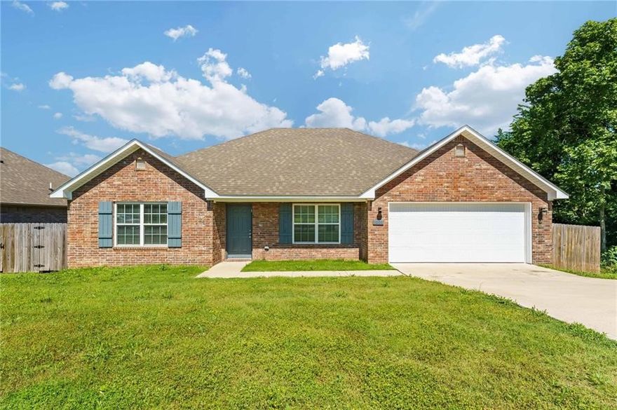 Spacious 4 bed, 2 bath home (1,670 sq. ft.) with all LVP flooring, fenced backyard, and a 2-car garage located in a quiet neighborhood. Conveniently situated just minutes from downtown Gentry, 8 minutes to McKee Foods, 15 minutes to Siloam Springs, and 30 minutes to Bentonville.