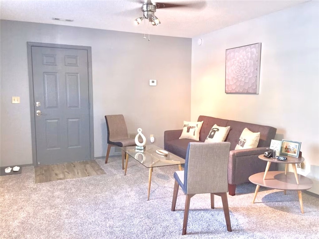 W A Burks Add Bentonville - Residential Lease