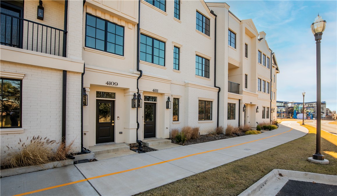 Pinnacle Heights - Residential Lease