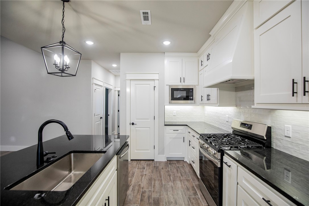 HALLADALE SUB-BVV - Residential