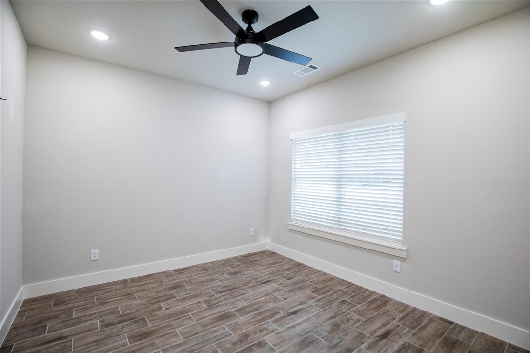 HALLADALE SUB-BVV - Residential