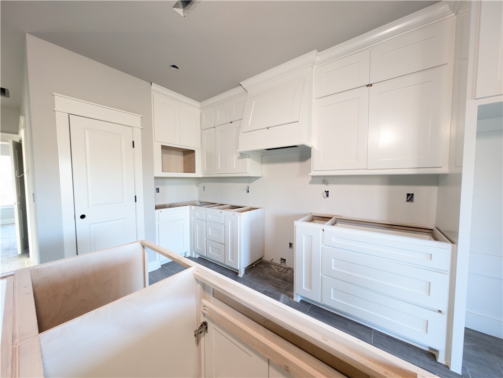 HALLADALE SUB-BVV - Residential