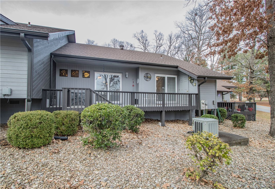 Melanie Courts Bvv - Residential