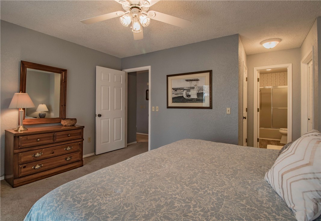 Melanie Courts Bvv - Residential