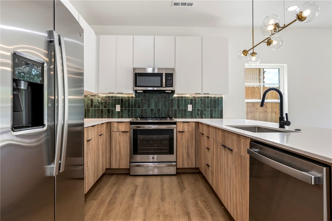 B & W Heights - Residential Lease