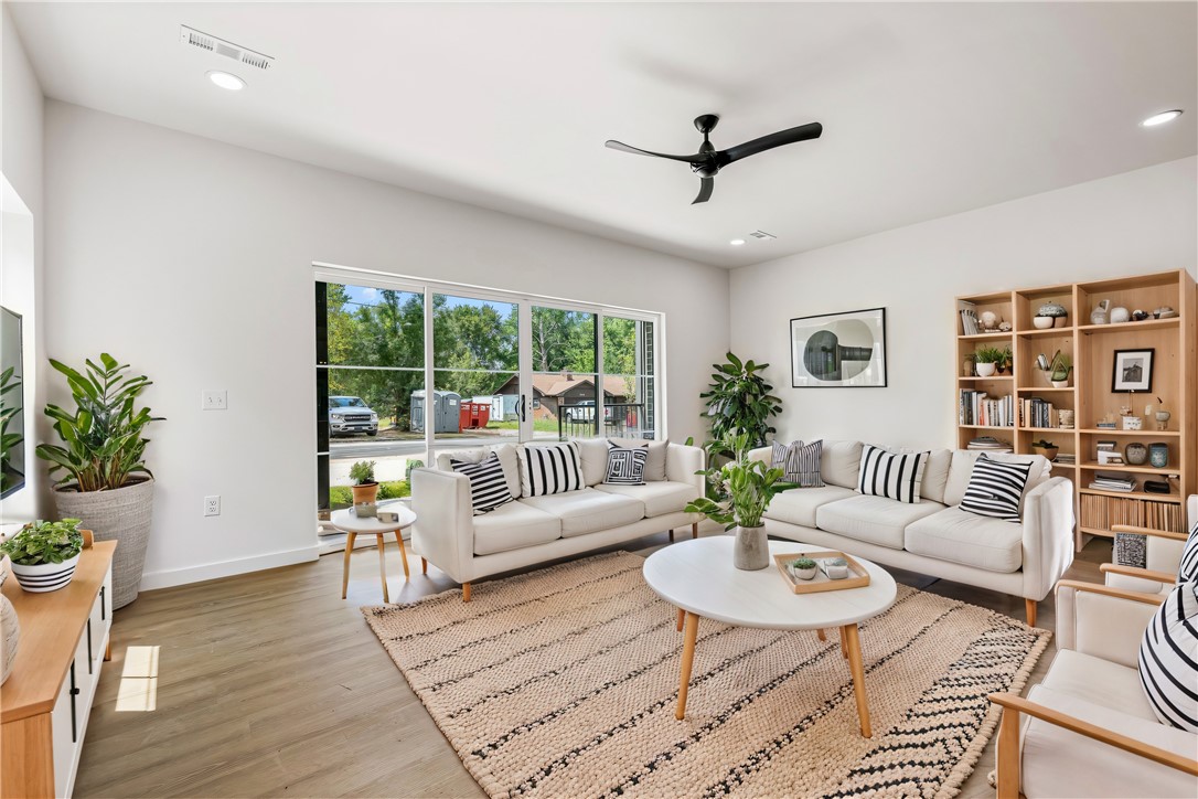 B & W Heights - Residential Lease