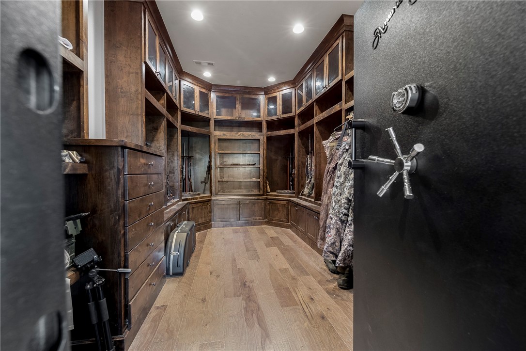 Holt Capital Llc Sub - Residential