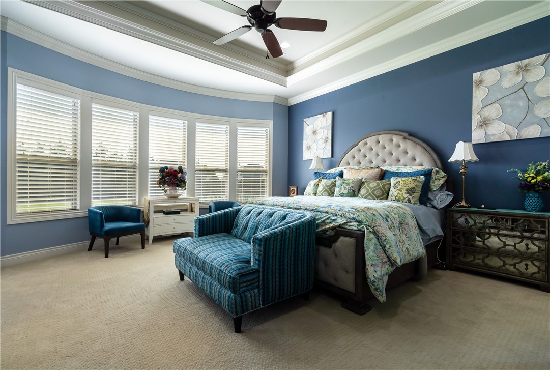 Oak Tree - Residential