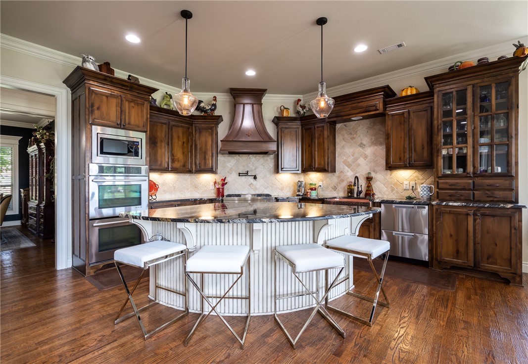 Oak Tree - Residential