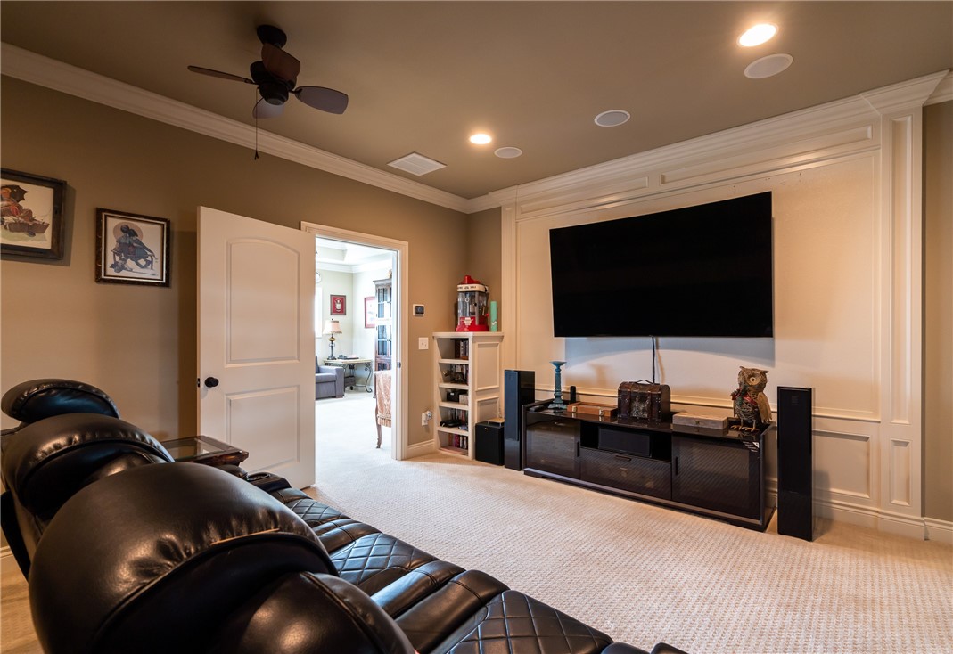 Oak Tree - Residential