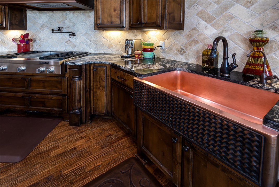 Oak Tree - Residential