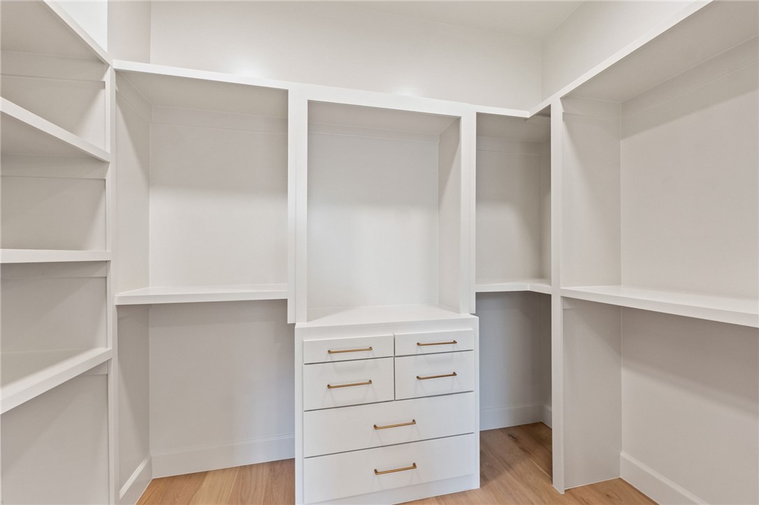 ORCHARD ADD-BENTONVILLE - Residential