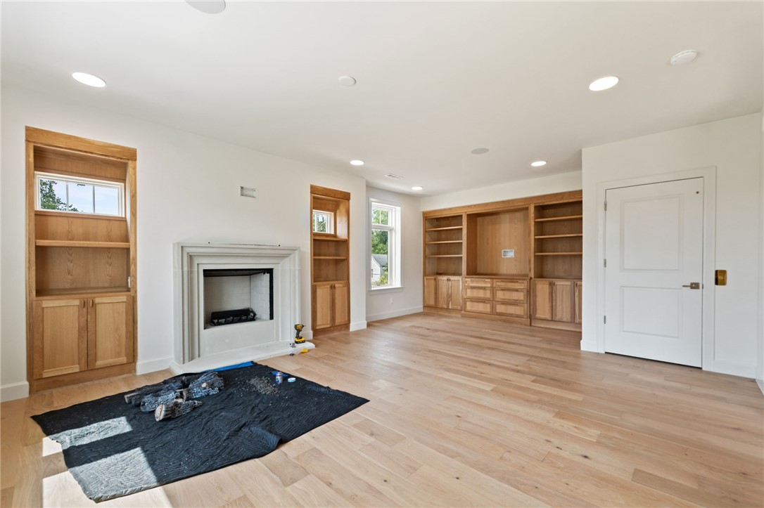 ORCHARD ADD-BENTONVILLE - Residential