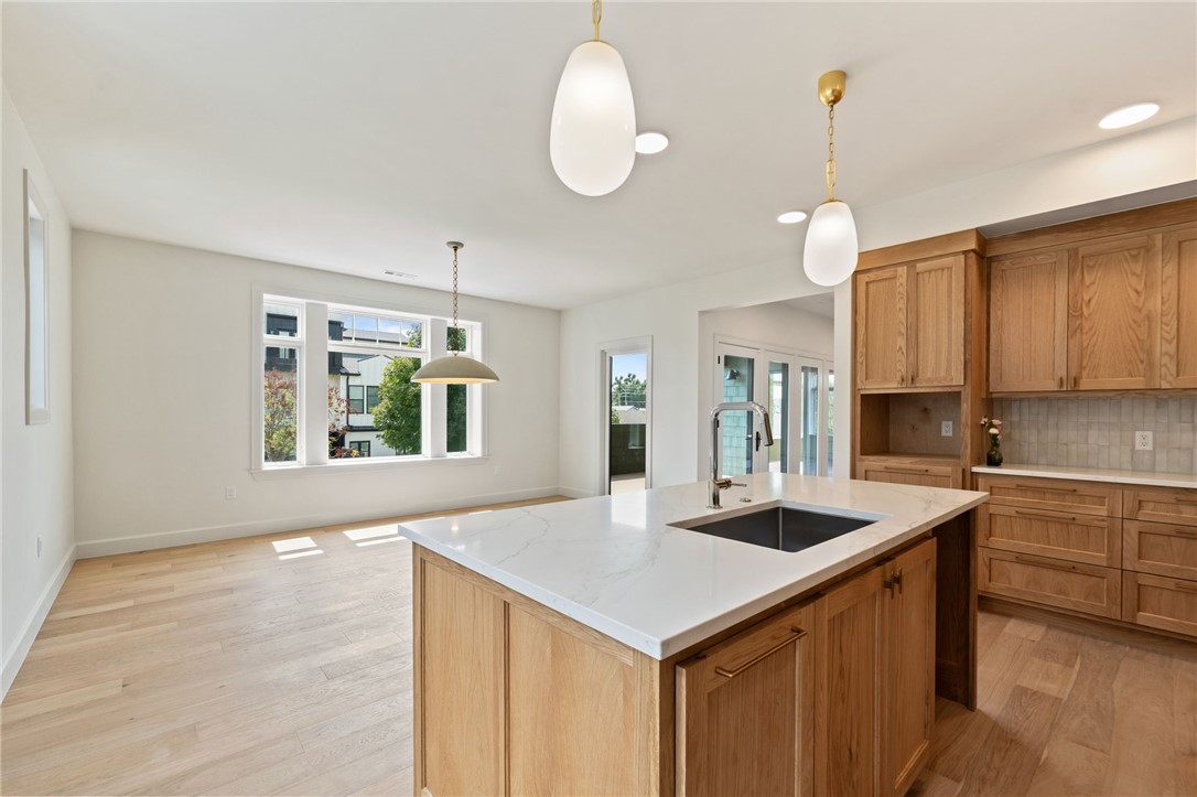 ORCHARD ADD-BENTONVILLE - Residential