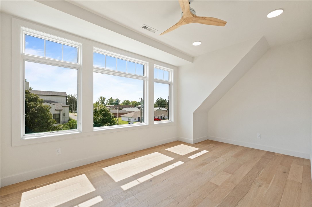 ORCHARD ADD-BENTONVILLE - Residential