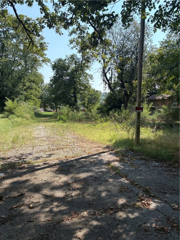 Multi-family Development Opportunity on the edge of the University Campus! This land parcel is less than half a mile from the University of Arkansas campus, shopping/dining entertainment district and only minutes from Dickson Street/Fayetteville Square! Zoned RMF-24, this land has the capability for at least 5 units (subject to city approval) for student housing. Or just build your dream home by the Razorback football stadium!