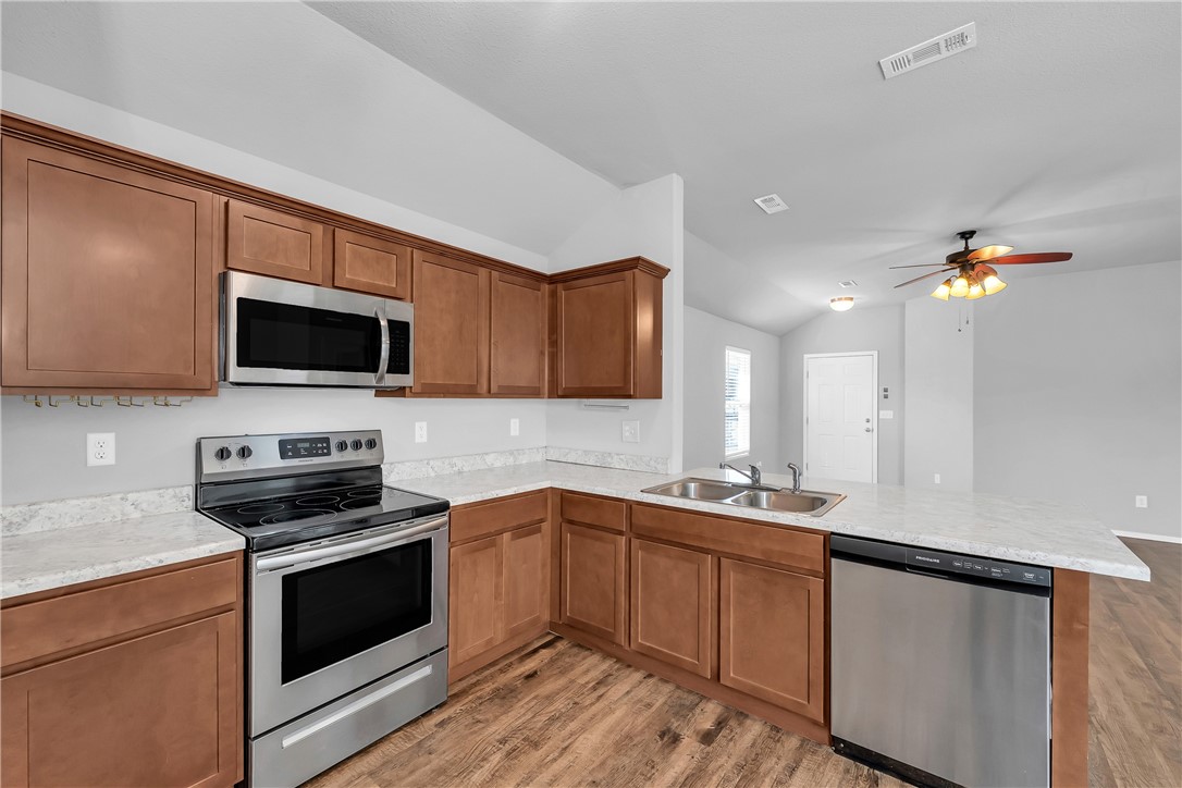 Coves Ph III - Residential