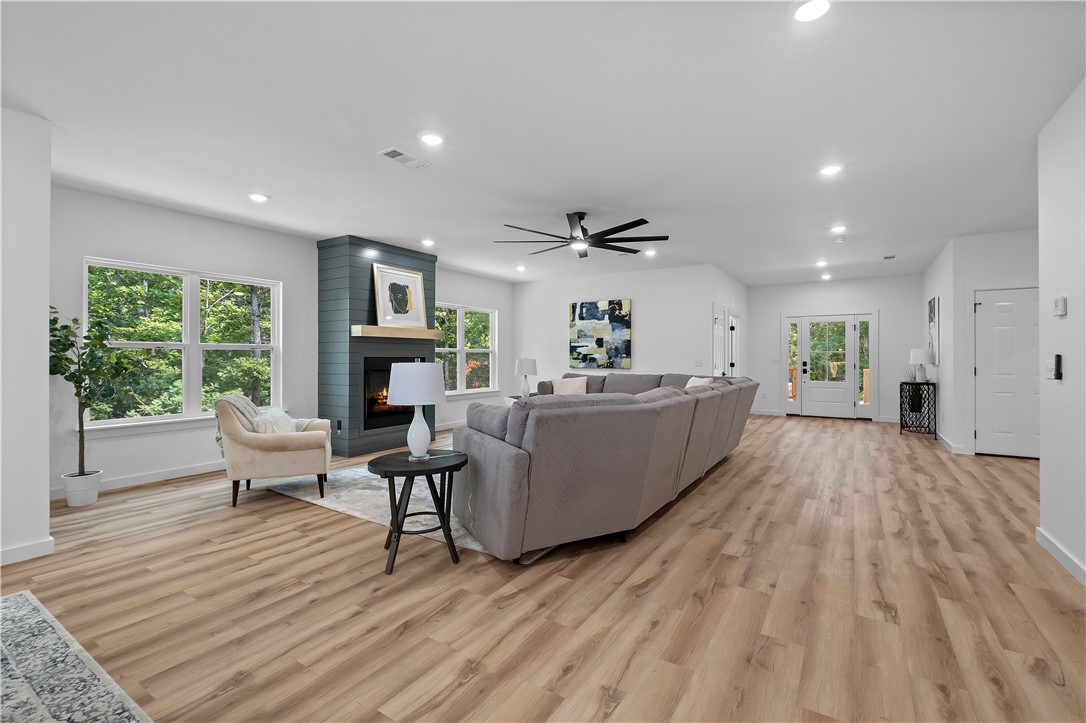 Morvan Sub Bvv - Residential