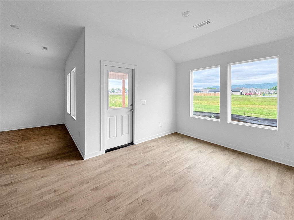 Wagon Wheel Crossing - Residential