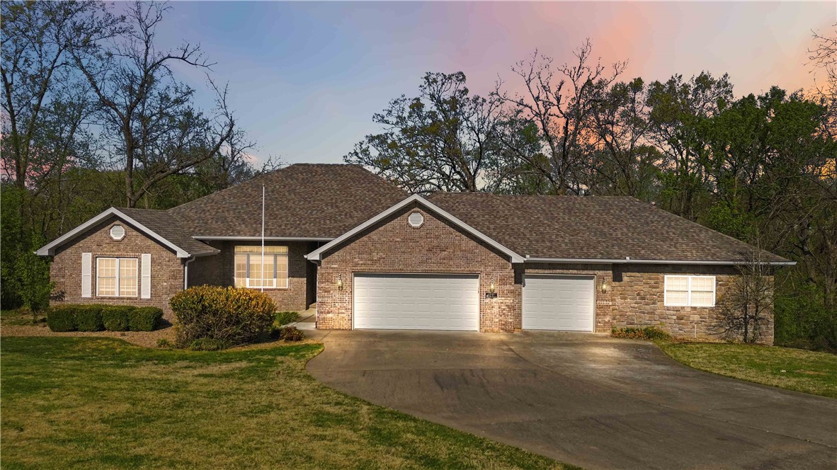 Magrath Sub Bvv - Residential