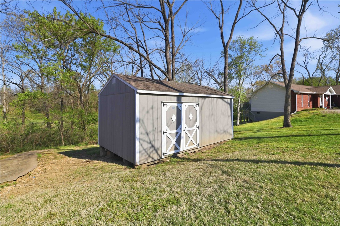 Magrath Sub Bvv - Residential