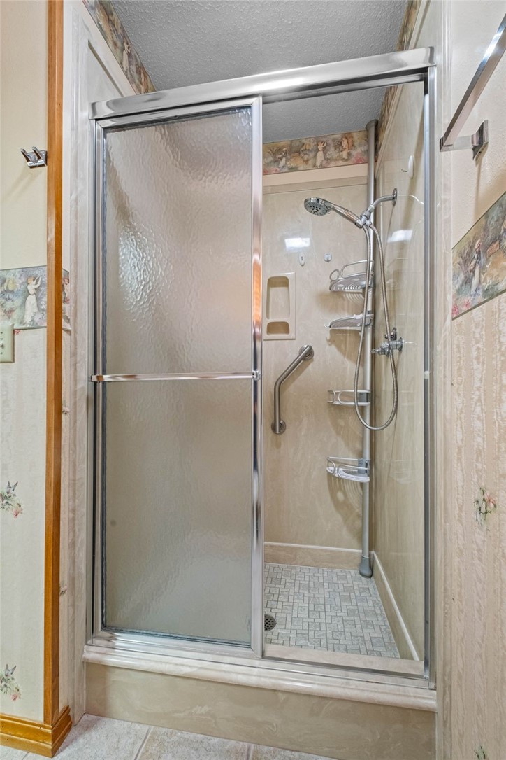 Windsor Place Sub Rogers - Residential